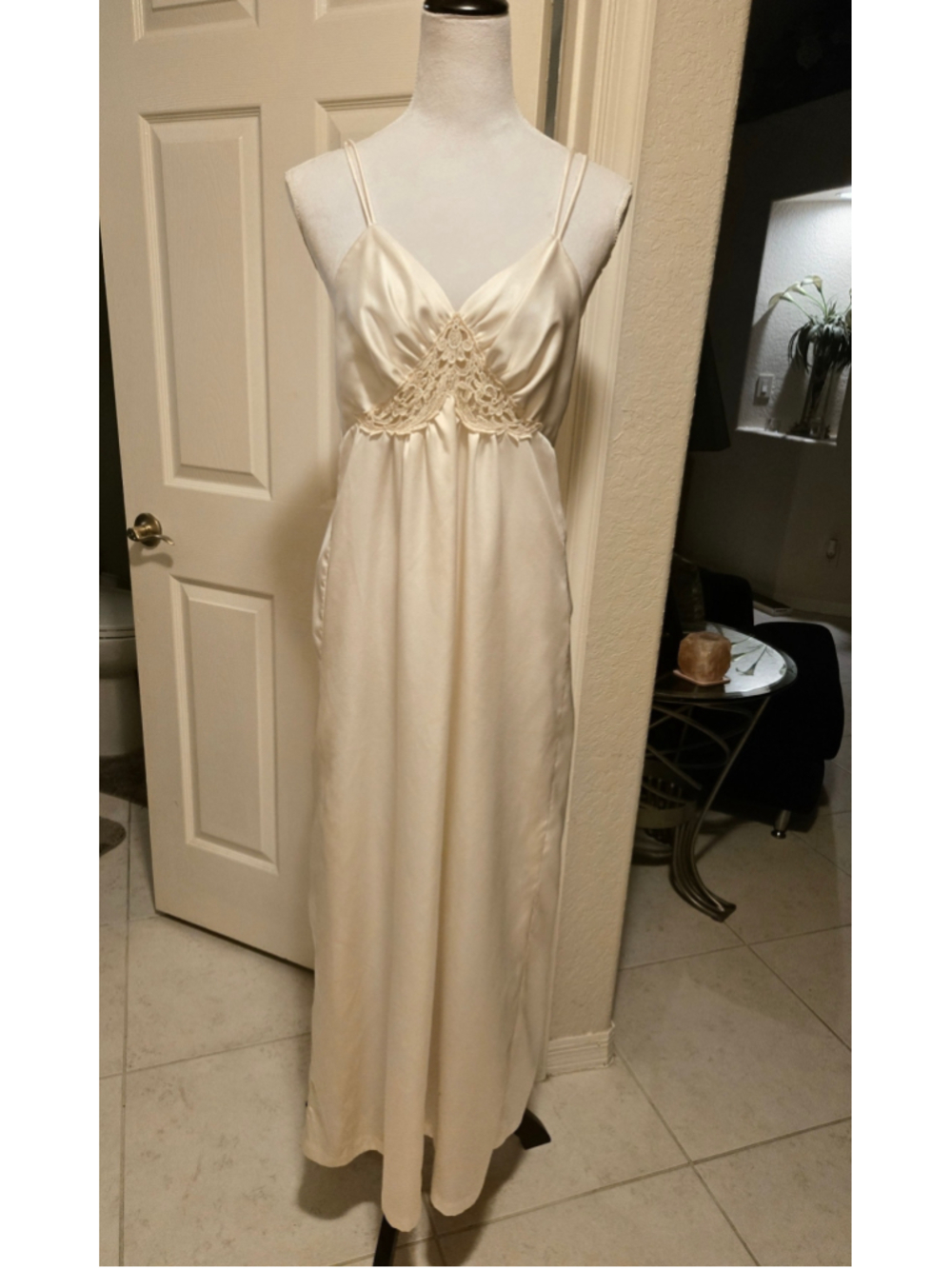 VTG Bert Yelin for Iris Ivory Satin Maxi Nightgown Slip Dress. Medium